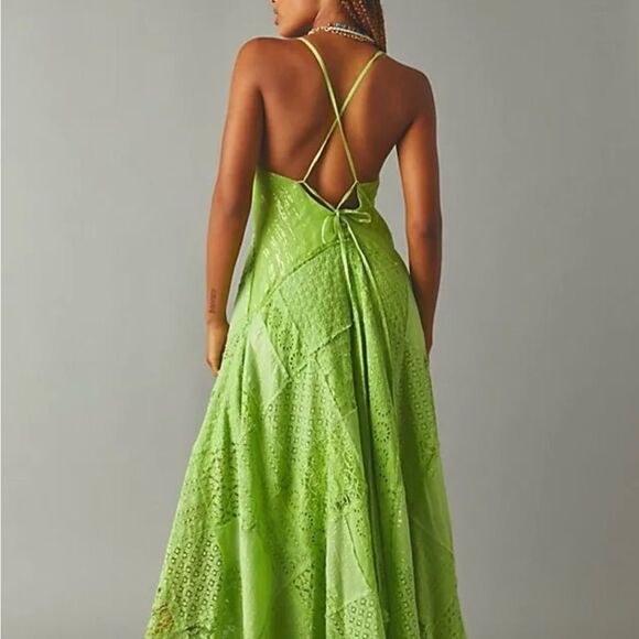 - NWT Free People One Aurella maxi dress size M
New with tag retail $349 - Picture 5 of 12